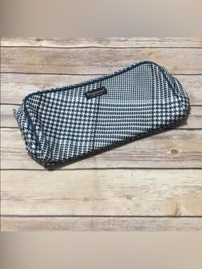 Fragonard Houndstooth Cosmetic Pouch in Black & White